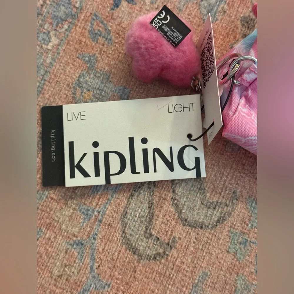 Kipling Freedom Pen Case Cosmetic Bag in Garden Clouds With Original Tags